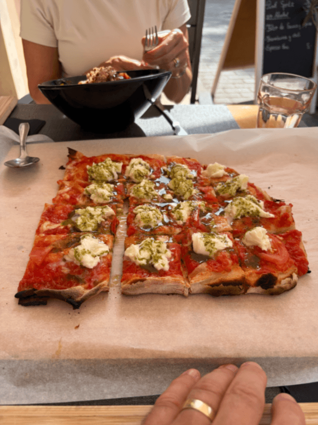Pizza by the metre!!